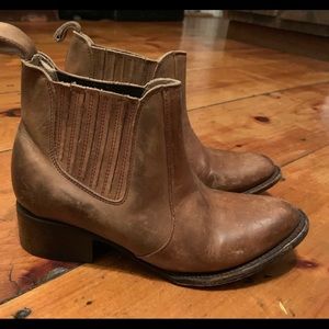 Freebird by Steven booties size 7